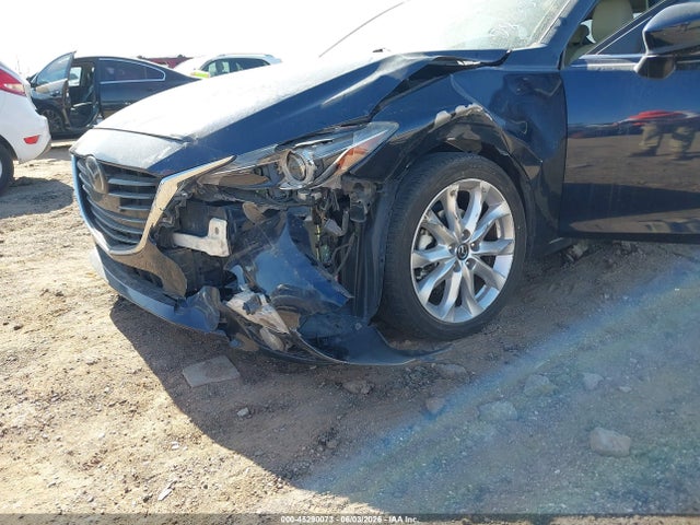 Mazda Mazda3 S Grand Touring