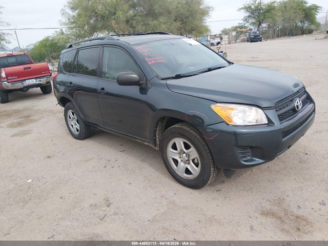 Salvage Toyota RAV4 Image
