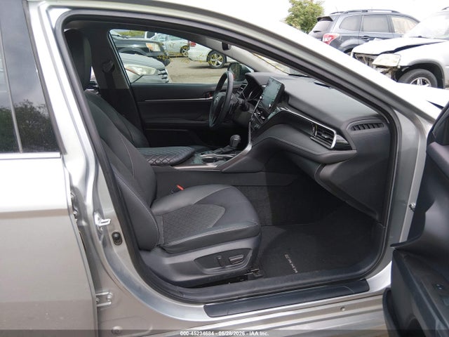 Toyota Camry Xse