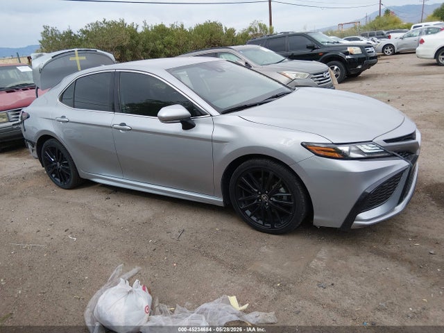 Toyota Camry Xse
