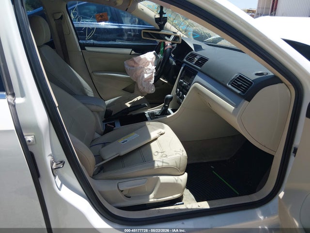 Volkswagen Passat 2.5l Se