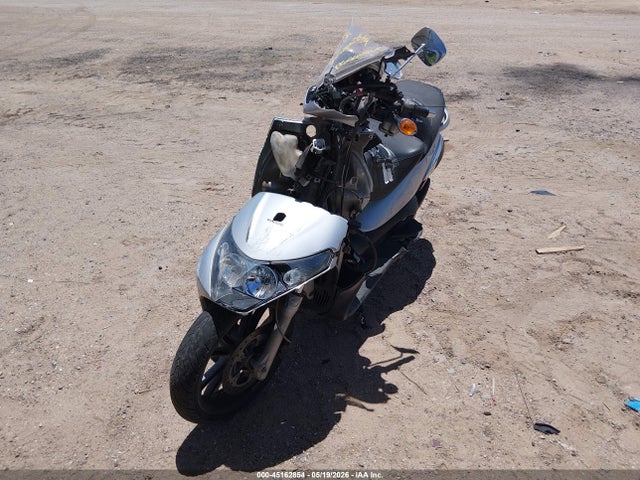 Salvage Piaggio Bv Image