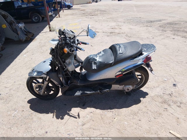 Piaggio Bv