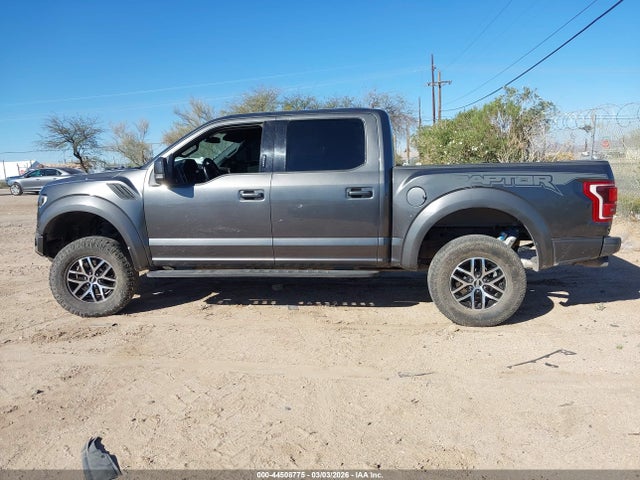 Ford F-150 Raptor