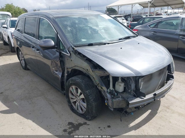 Salvage Honda Odyssey Image