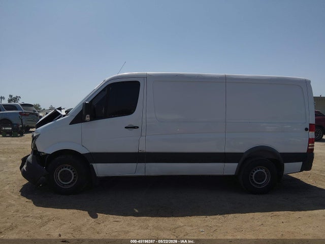 Mercedes-Benz Sprinter 2500 Normal Roof