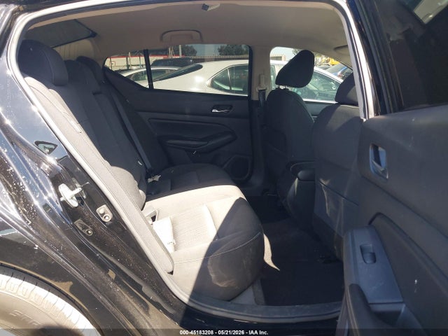 Nissan Altima S Fwd