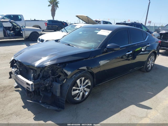 Nissan Altima S Fwd