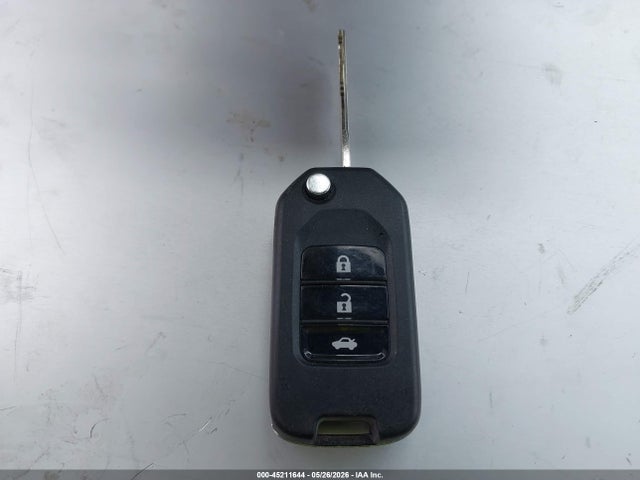 Nissan Versa 1.8s