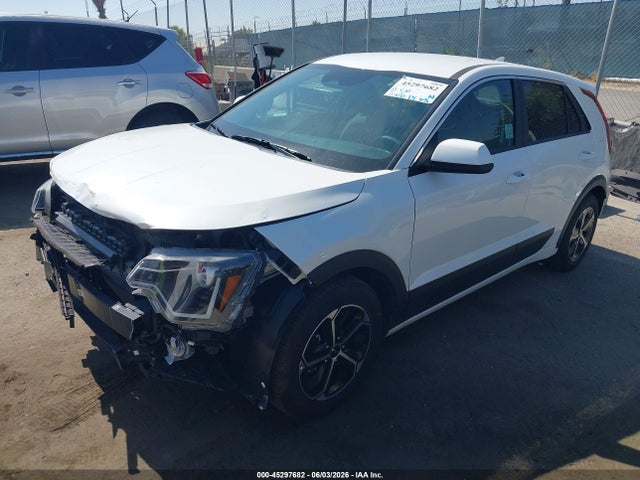 Kia Niro Lx