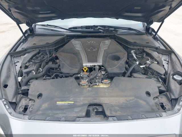 INFINITI Q50 3.0t Luxe