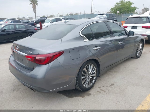 INFINITI Q50 3.0t Luxe