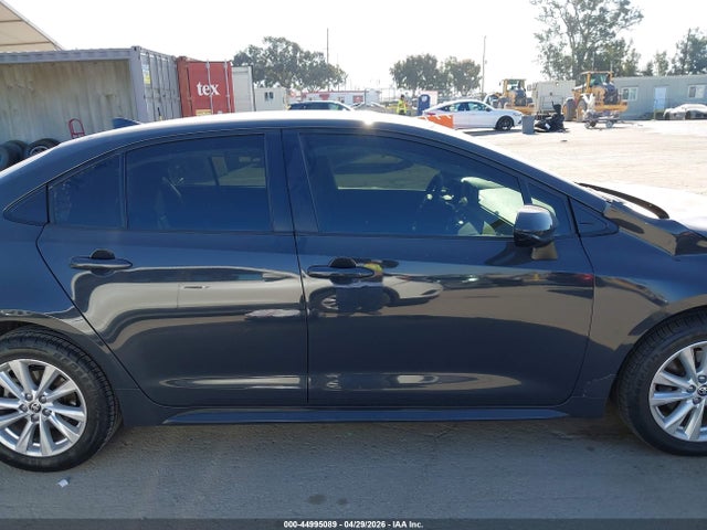 Toyota Corolla Hybrid Le