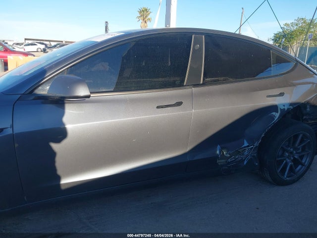Tesla Model 3 Rear-wheel Drive