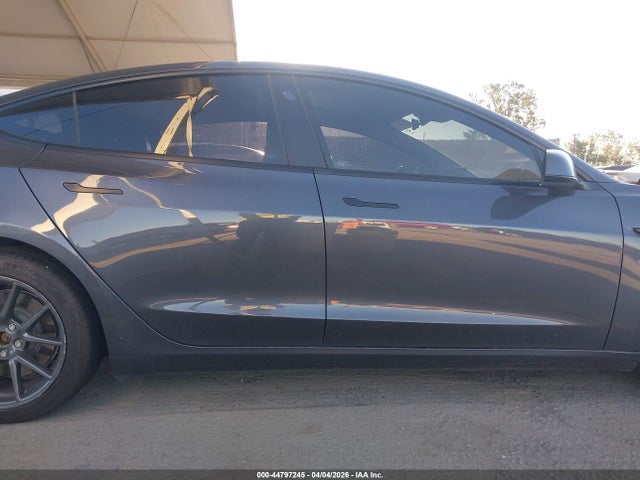 Tesla Model 3 Rear-wheel Drive