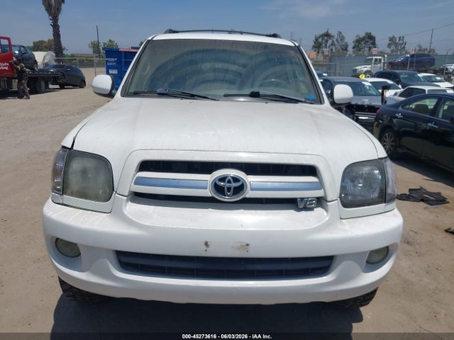 Toyota Sequoia Limited V8