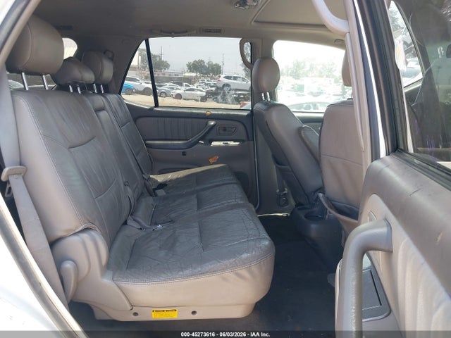 Toyota Sequoia Limited V8