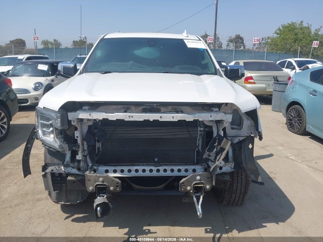 GMC Sierra 1500 4wd  Short Box Denali