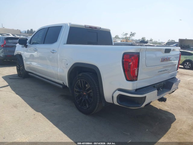 GMC Sierra 1500 4wd  Short Box Denali
