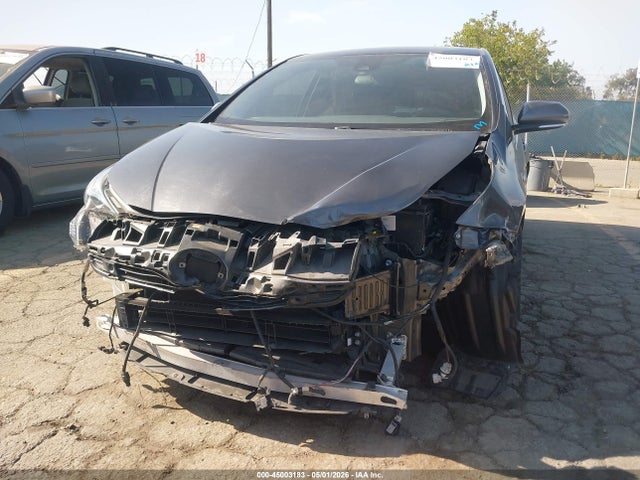 Toyota Prius Two