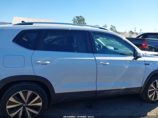 Volkswagen Taos 1.5t Se