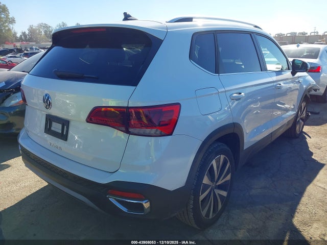 Volkswagen Taos 1.5t Se