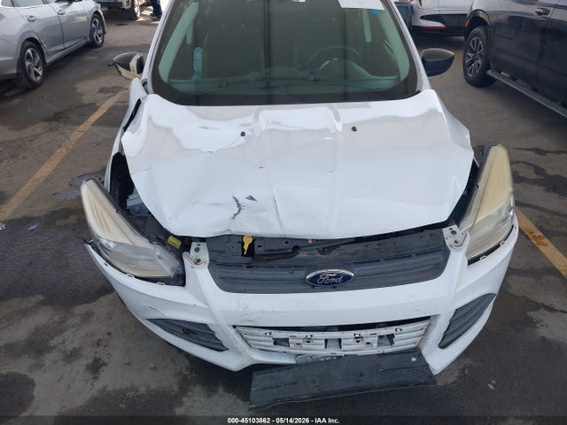Ford Escape S