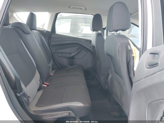 Ford Escape S