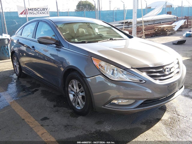 Salvage Hyundai SONATA Image
