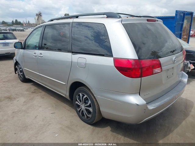 Toyota Sienna Le