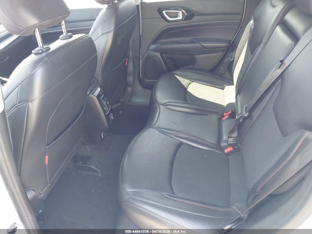 Jeep Compass Trailhawk 4x4