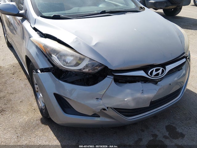 Hyundai ELANTRA Se