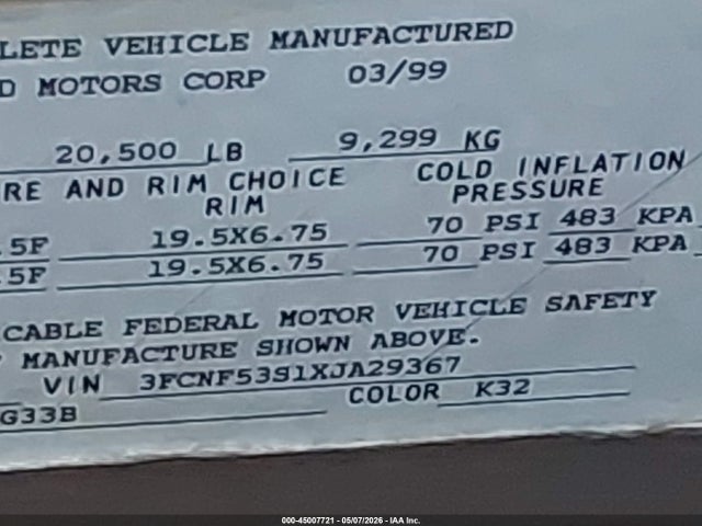 Ford F-550 Super Duty Stripped Chass