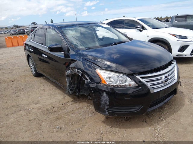 Salvage Nissan Sentra Image