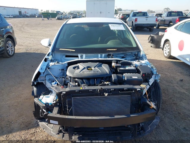 Hyundai ELANTRA Se