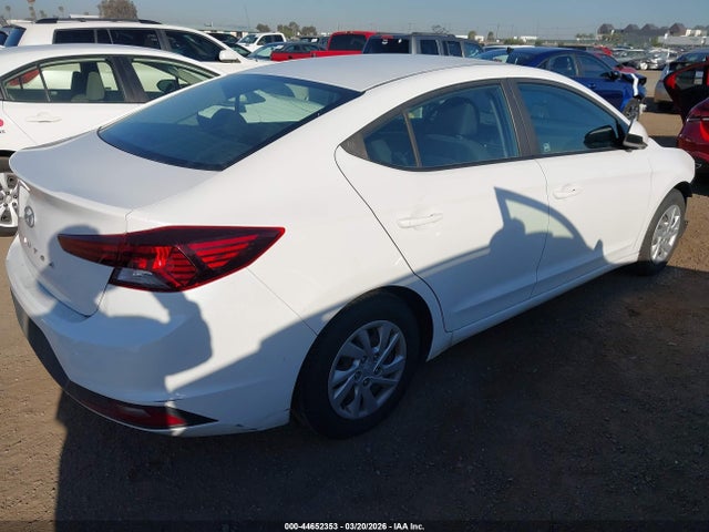 Hyundai ELANTRA Se