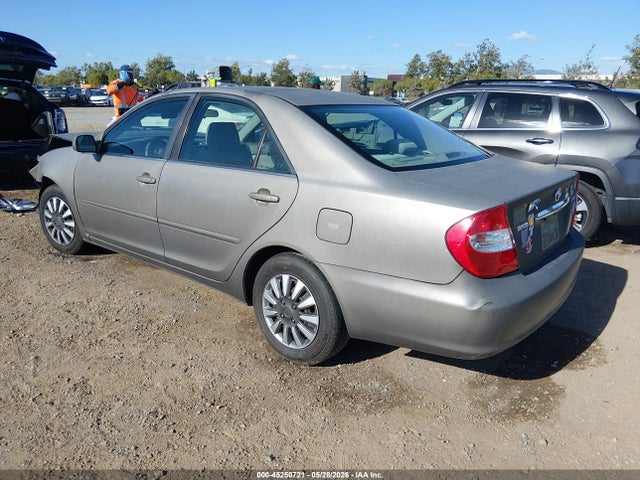 Toyota Camry Le