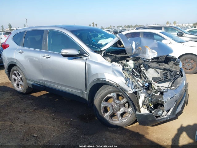 Salvage Honda CR-V Image