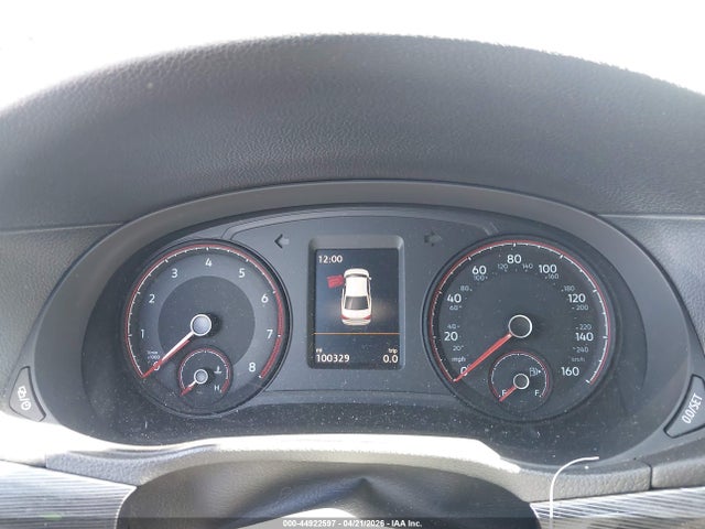 Volkswagen Passat 2.0t R-line