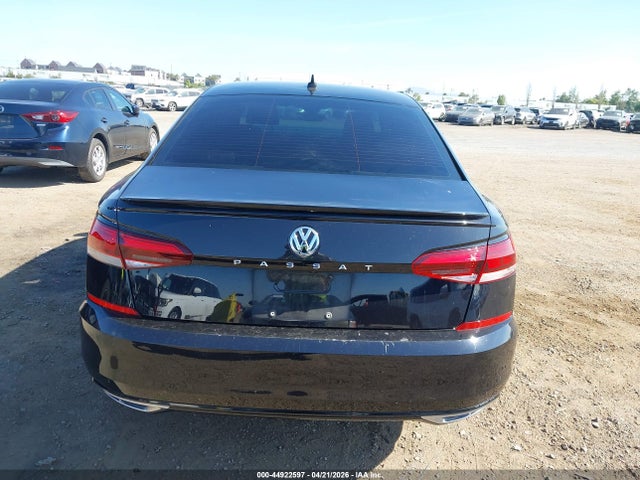 Volkswagen Passat 2.0t R-line