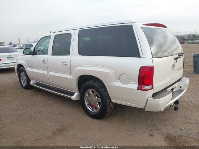 Cadillac Escalade Standard