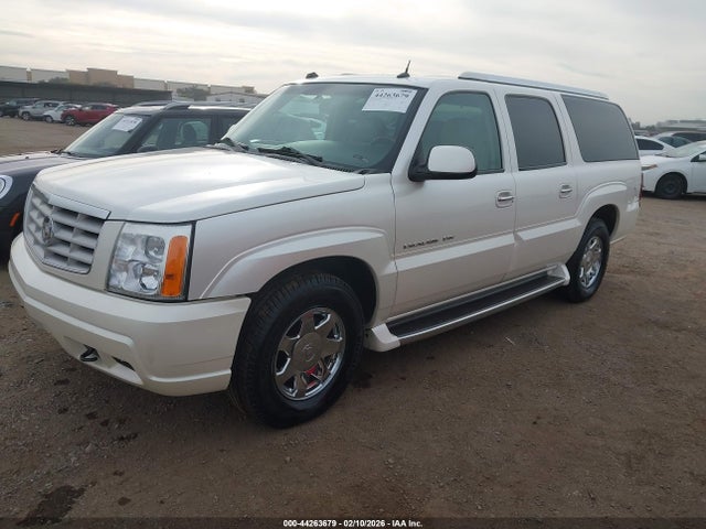 Cadillac Escalade Standard