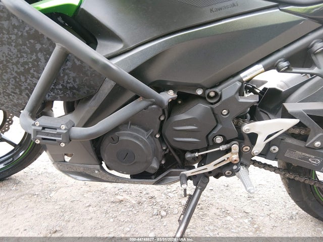 Kawasaki Ex400
