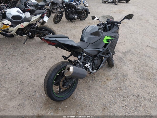 Kawasaki Ex400