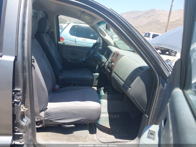Dodge Dakota Slt