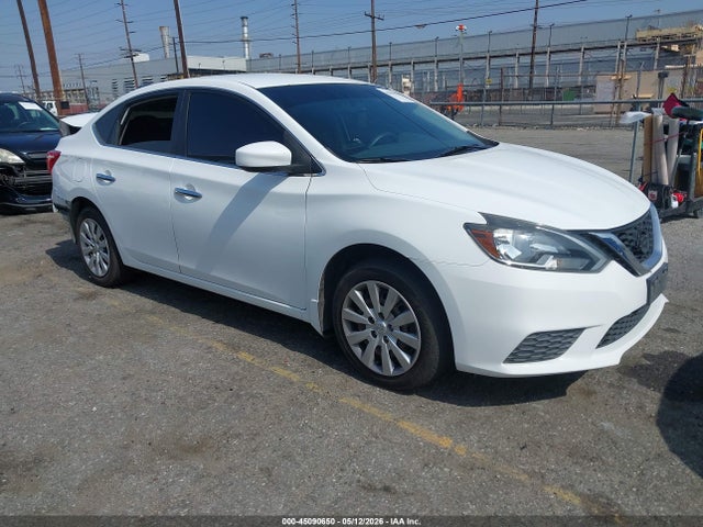Salvage Nissan Sentra Image