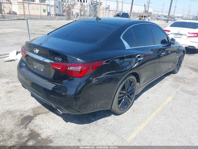 INFINITI Q50 Luxe