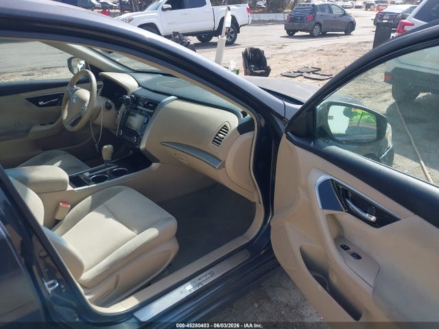 Nissan Altima 2.5 Sv