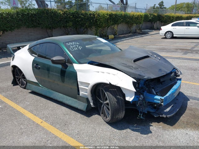 Salvage Toyota 86 Image