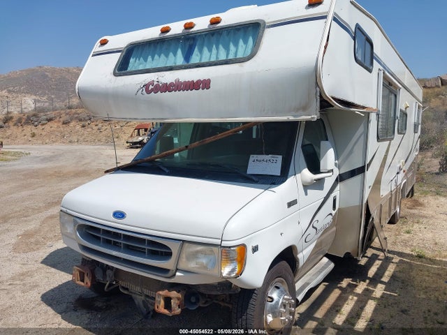 Ford Econoline E450 Super Duty Cutwy  Rv